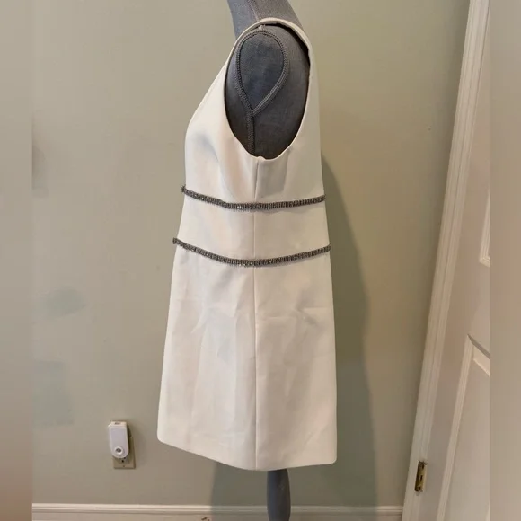 cinq à sept Ivory Label Detail Dress - Picture 5 of 9